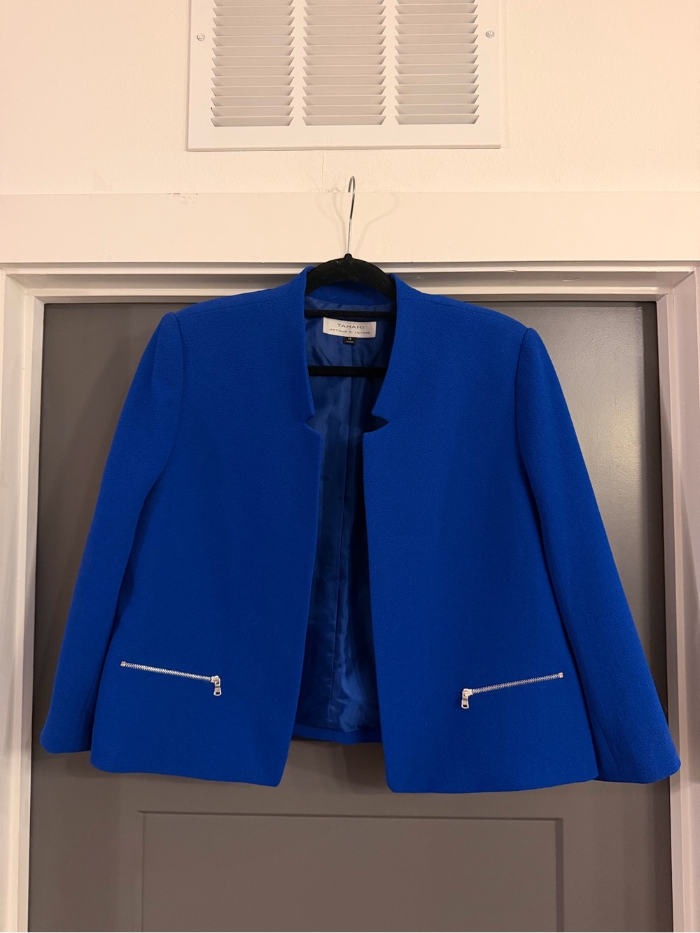 Tahari Arthur S. Levine Cobalt Blue Open Front Blazer Size 18